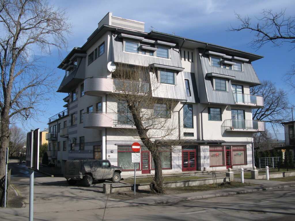 A. H. Tammsaare 10c, Pärnu